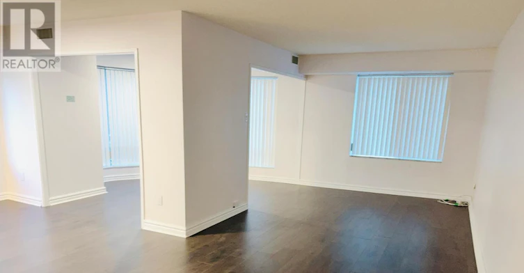 1303-33 University Avenue, Toronto, ON, M5J 2S7 - 3