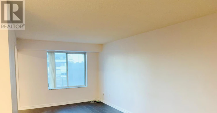 1303-33 University Avenue, Toronto, ON, M5J 2S7 - 6