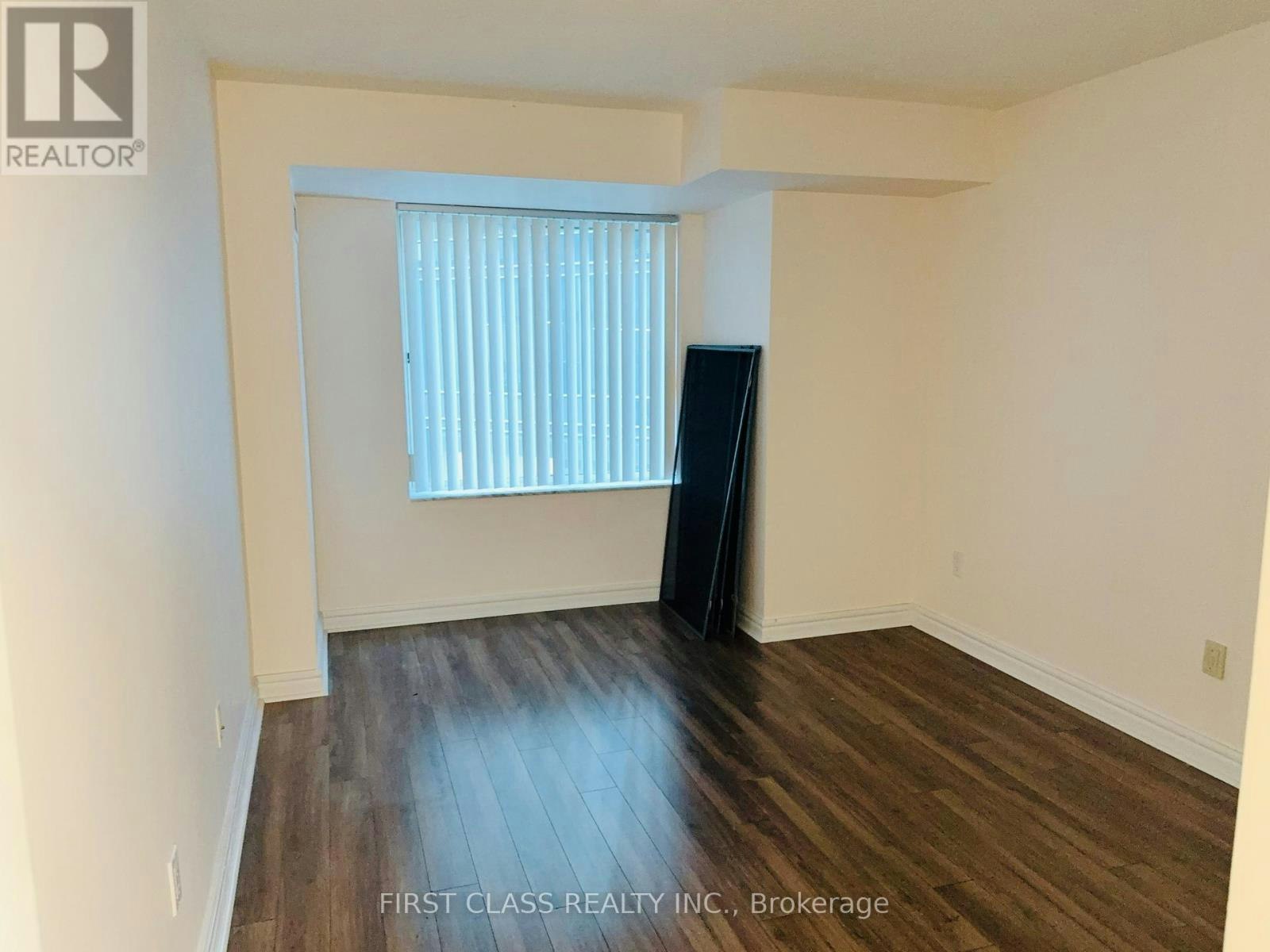 1303-33 University Avenue, Toronto, ON, M5J 2S7 - 7