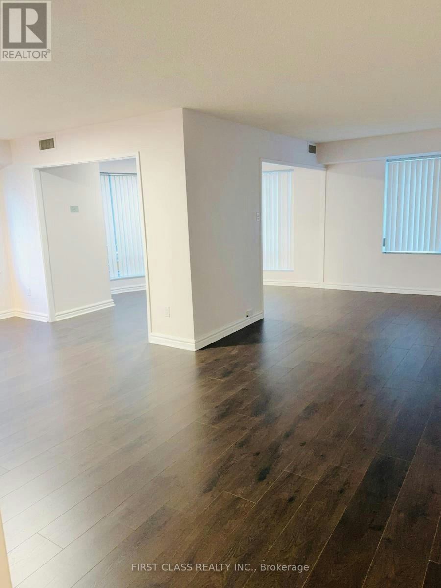 1303-33 University Avenue, Toronto, ON, M5J 2S7 - 2