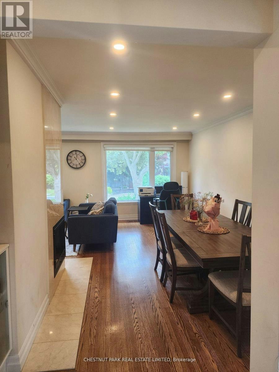 184 Burbank Drive, Toronto, ON, M2K 1P4 - 2