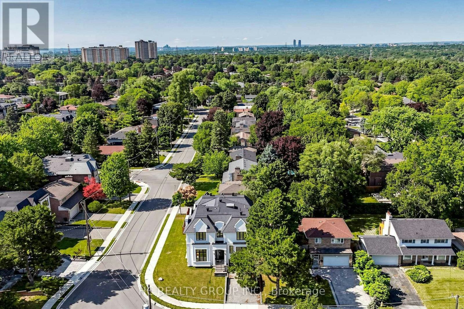 7 Knollview Crescent, Toronto, ON, M2K 2C9