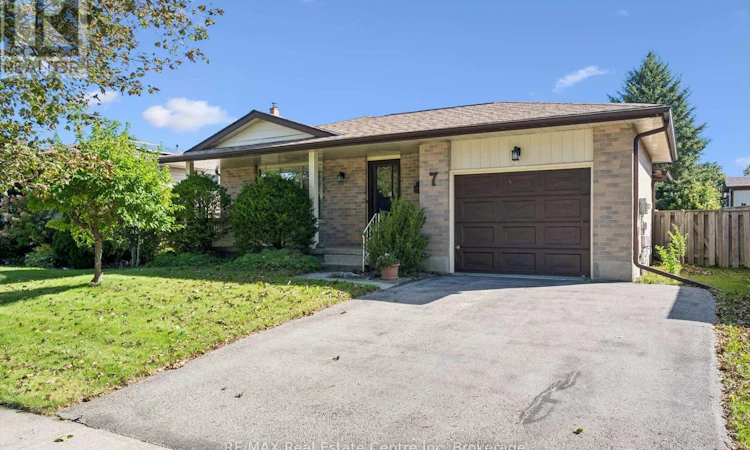 7 Countryside Crescent