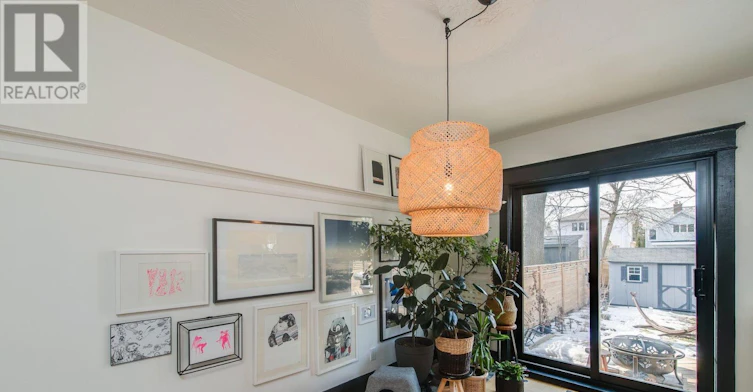 74 Oak Park Avenue, Toronto, ON, M4C 4M3 - 8