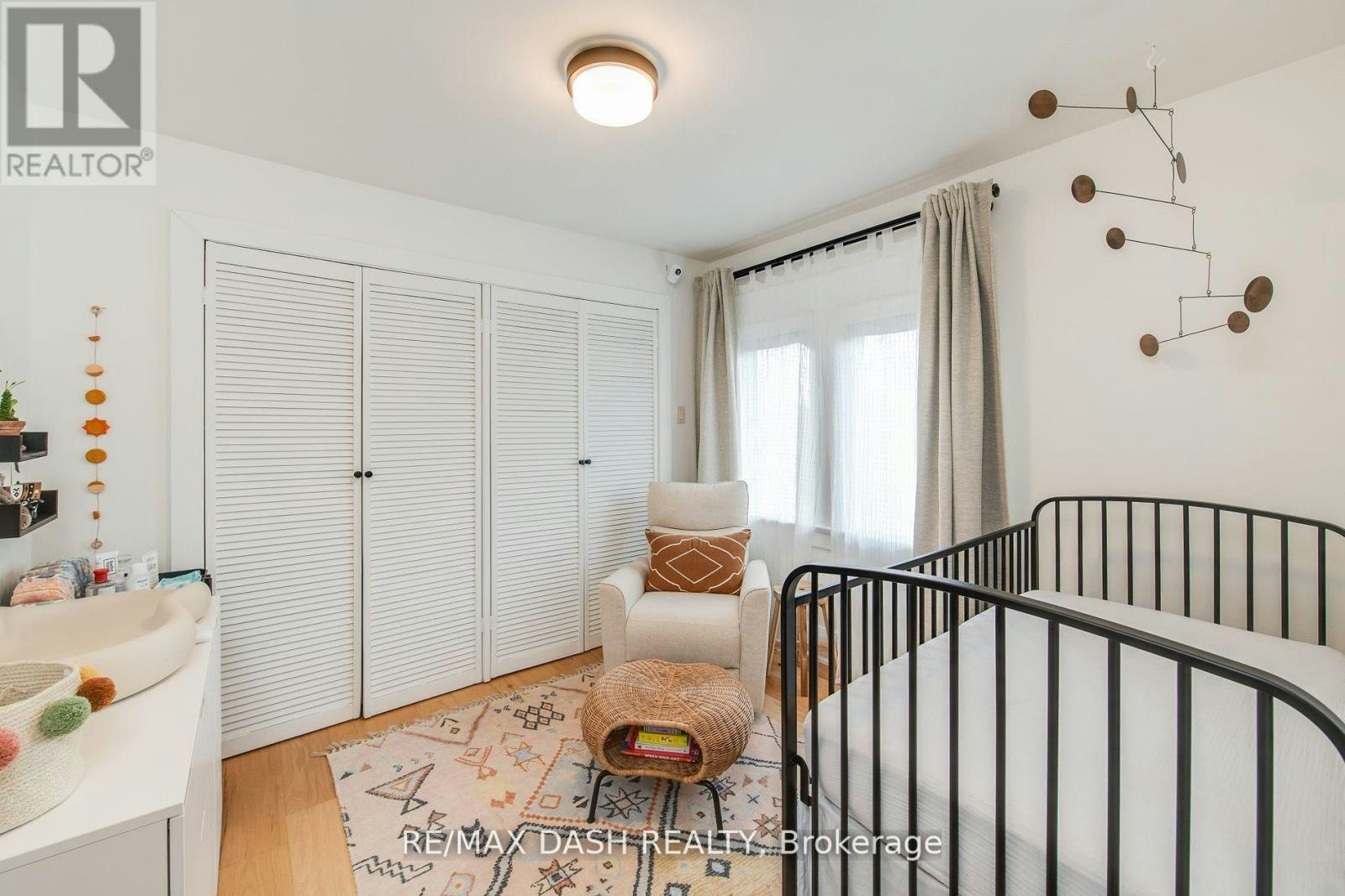 74 Oak Park Avenue, Toronto, ON, M4C 4M3 - 14