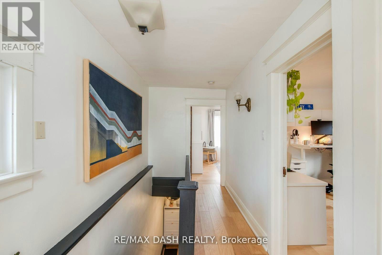 74 Oak Park Avenue, Toronto, ON, M4C 4M3 - 12
