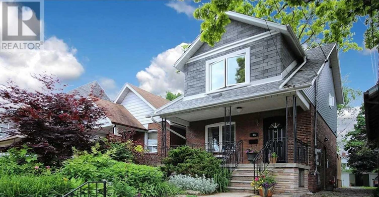 74 Oak Park Avenue, Toronto, ON, M4C 4M3 - 2