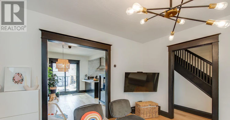 74 Oak Park Avenue, Toronto, ON, M4C 4M3 - 5