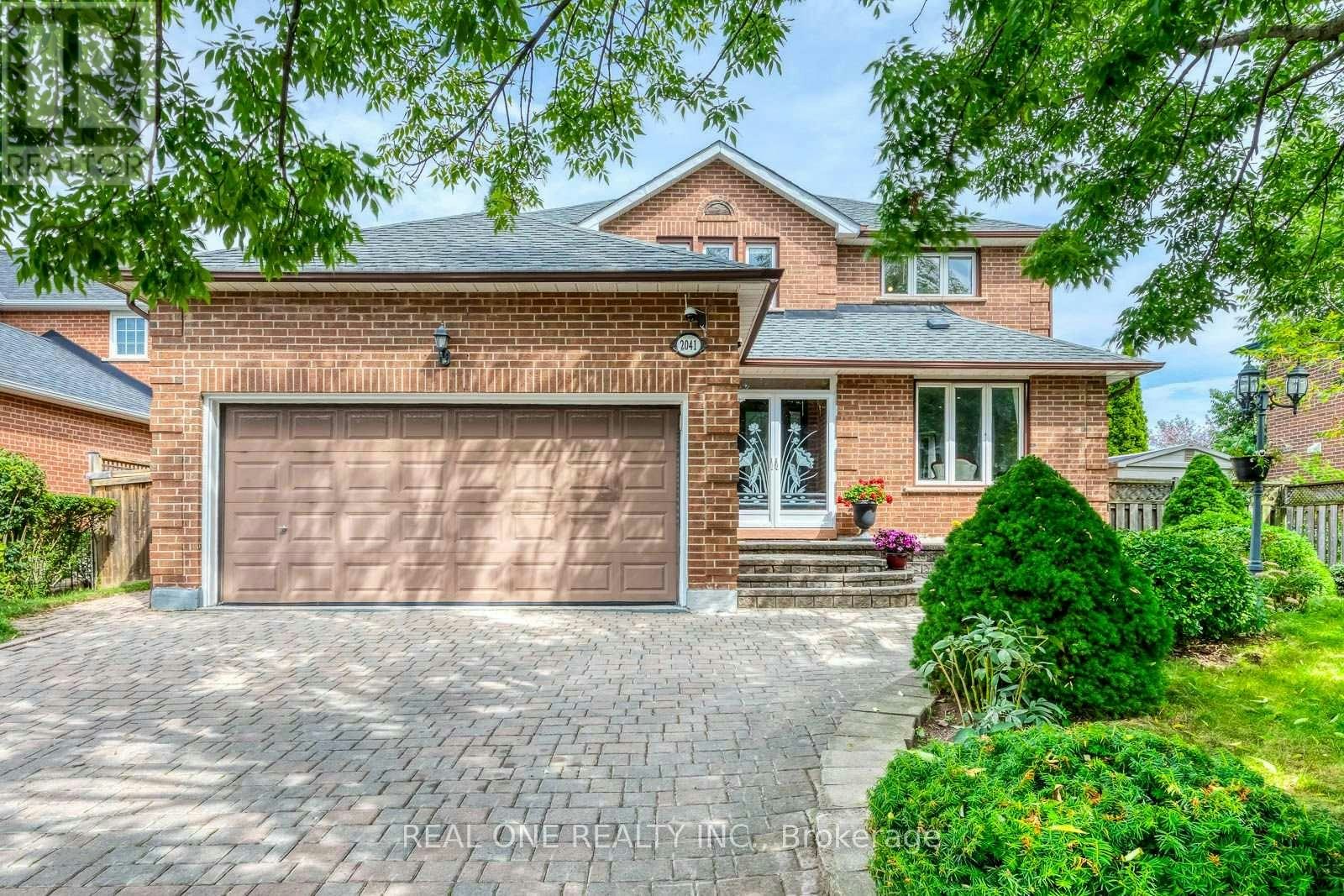 2041 Madden Boulevard, Oakville, ON, L6H 3N9