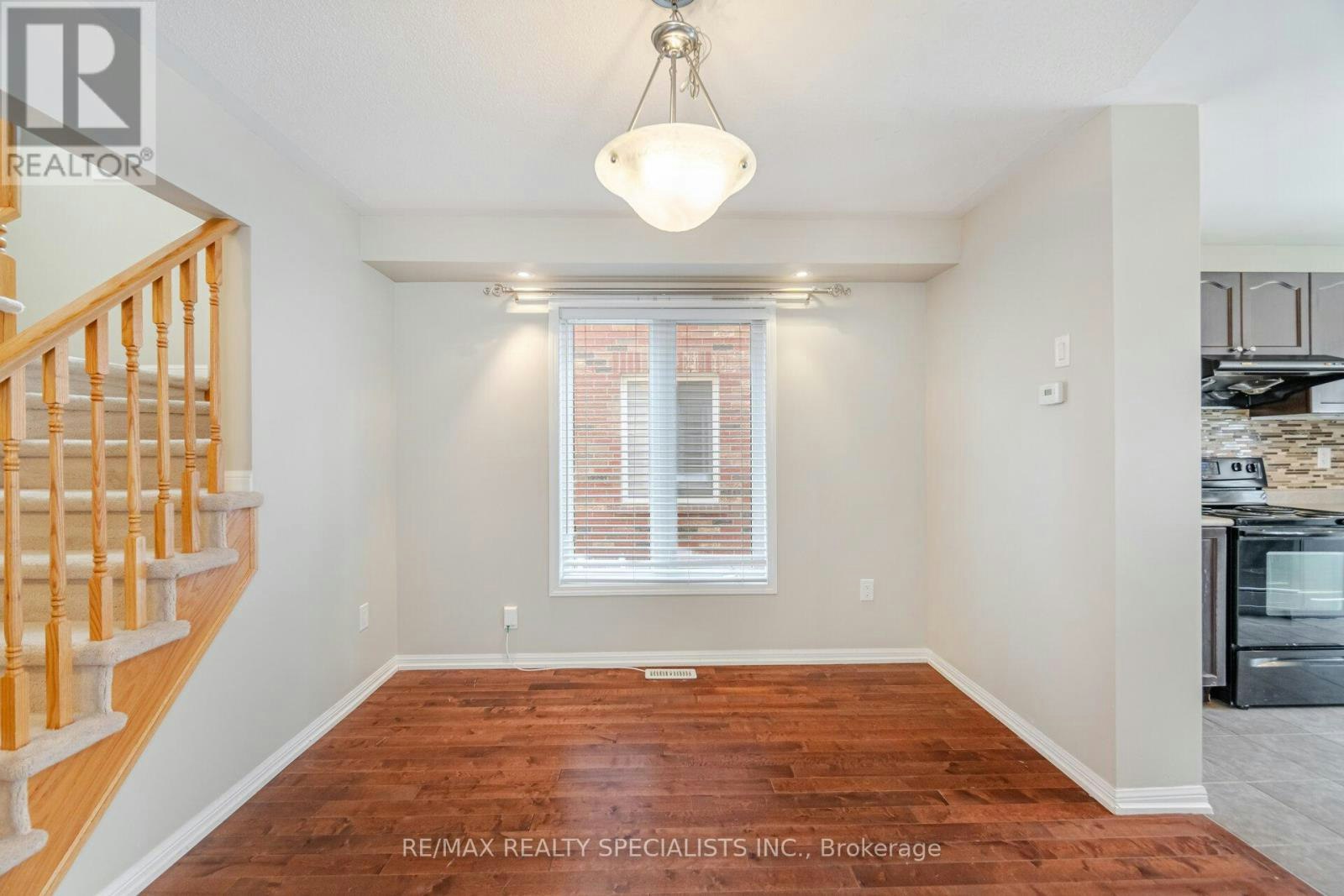 210 Woodley Crescent, Milton, ON, L9T 8B8 - 8