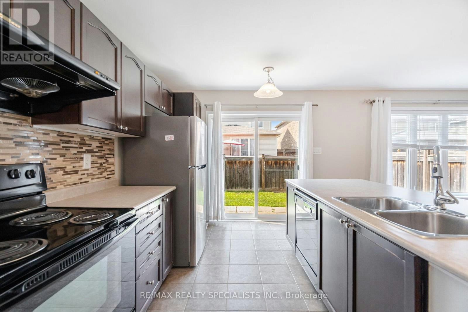 210 Woodley Crescent, Milton, ON, L9T 8B8 - 17