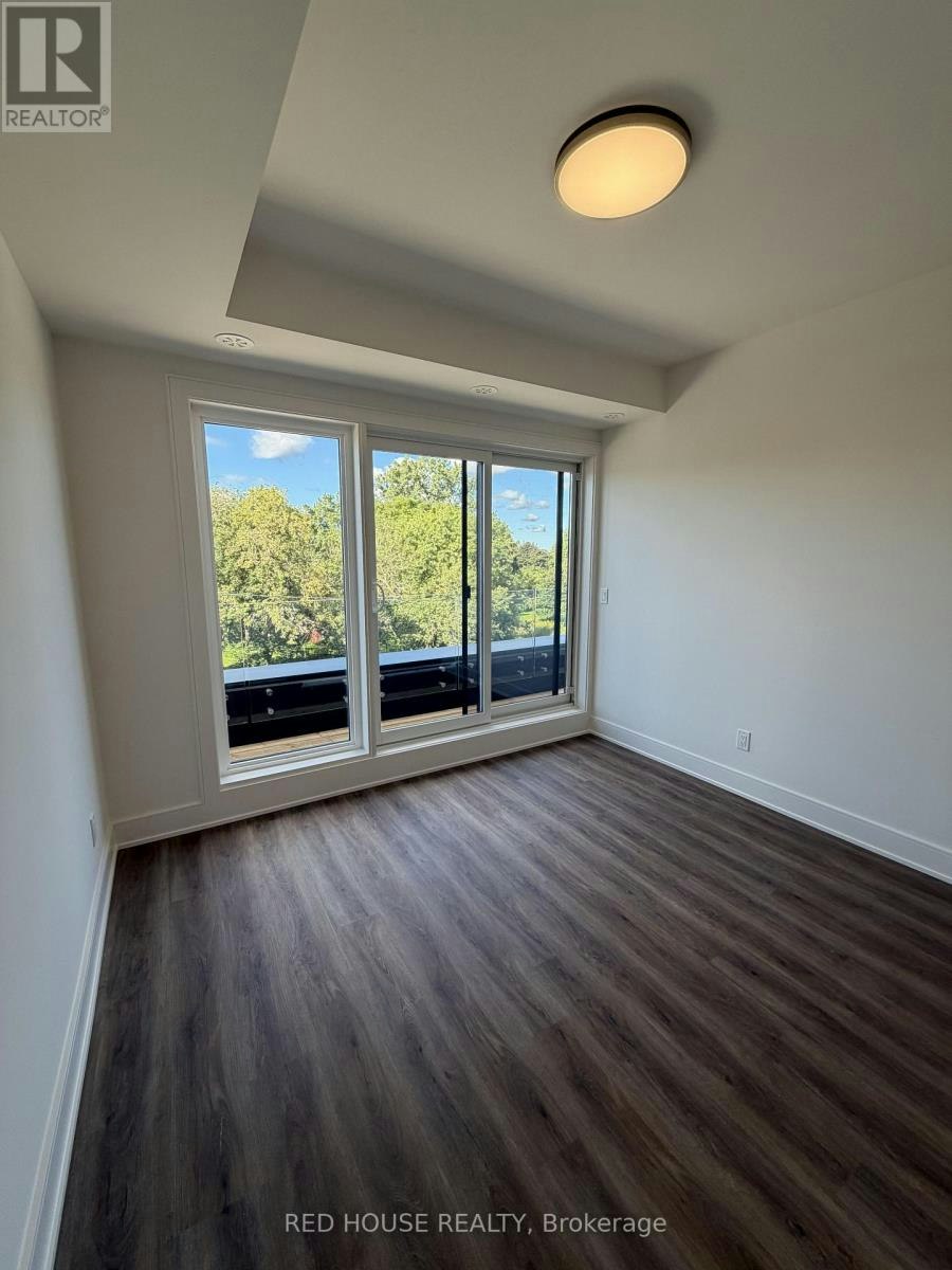 212 Ellis Avenue, St. Catharines, ON, L2P 0H2 - 28