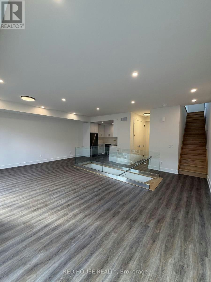 212 Ellis Avenue, St. Catharines, ON, L2P 0H2 - 8