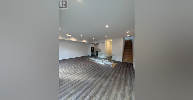 212 Ellis Avenue, St. Catharines, ON, L2P 0H2 - 8