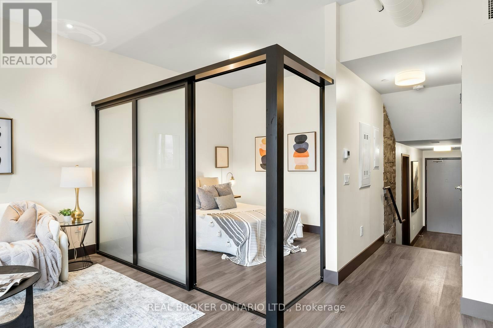 206-121 King St Street E, Hamilton, ON, L8N 1A9 - 11