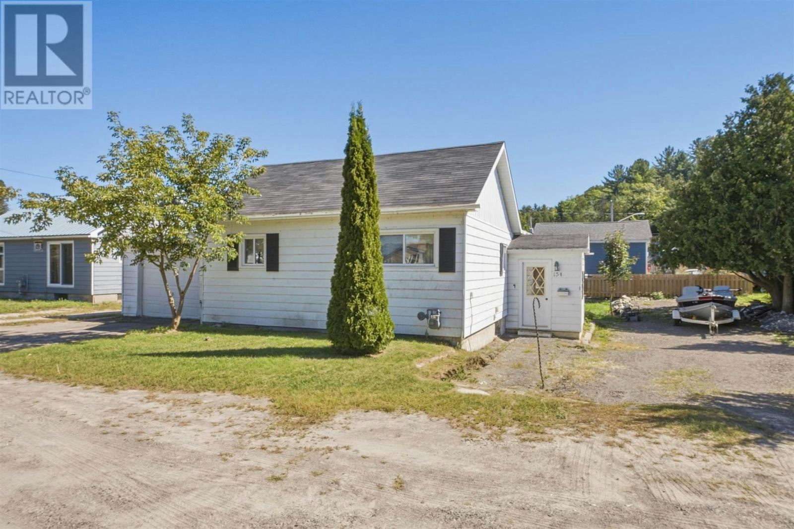 154 Hamilton Avenue, Blind River, ON, P0R 1B0