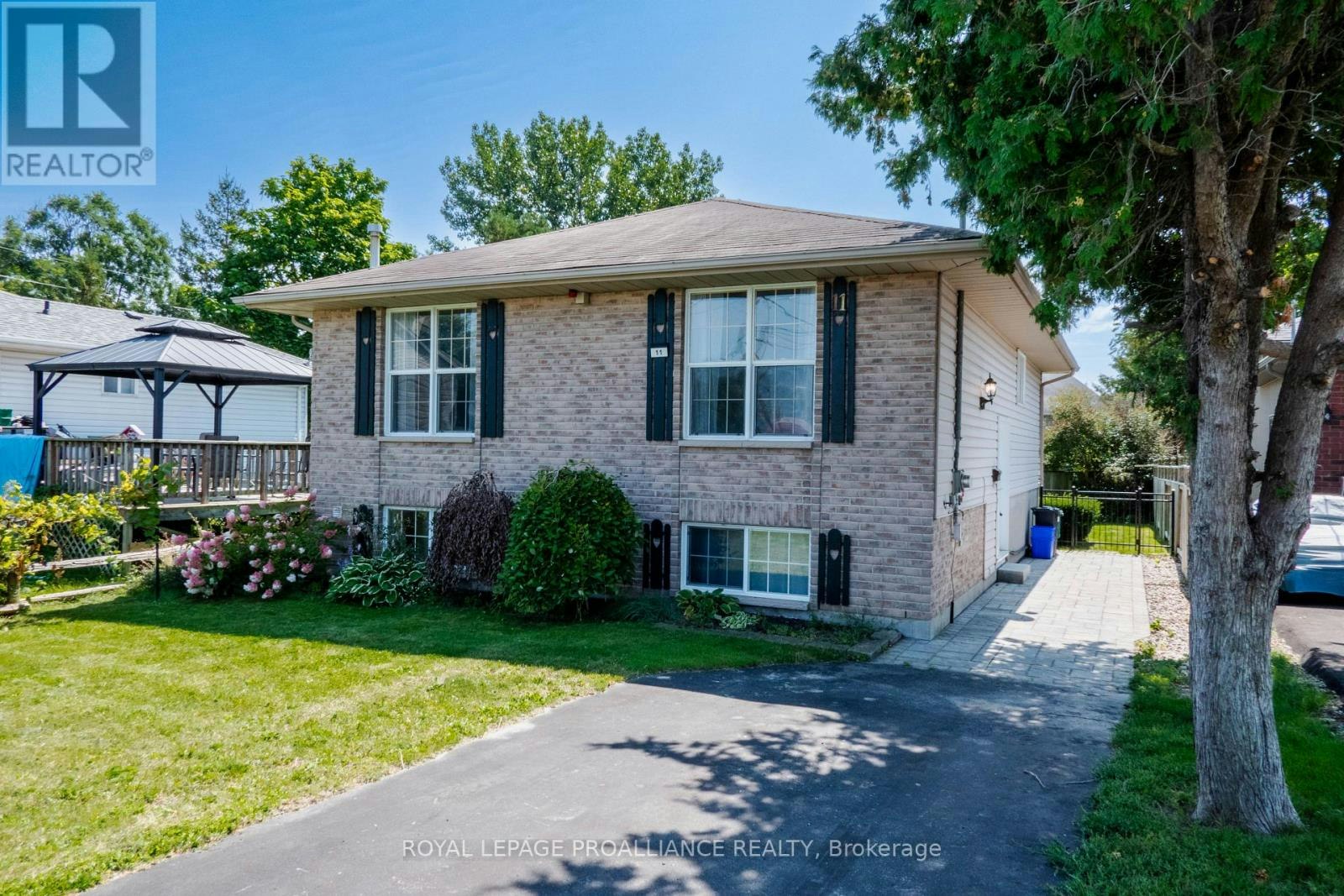 11 Carrying Place Road, Quinte West, ON, K8V 3E6 - 3