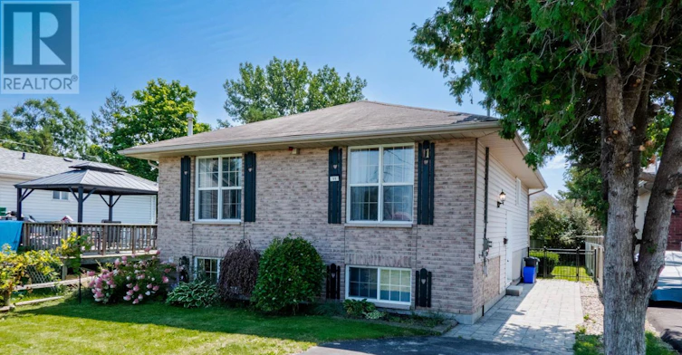 11 Carrying Place Road, Quinte West, ON, K8V 3E6 - 3