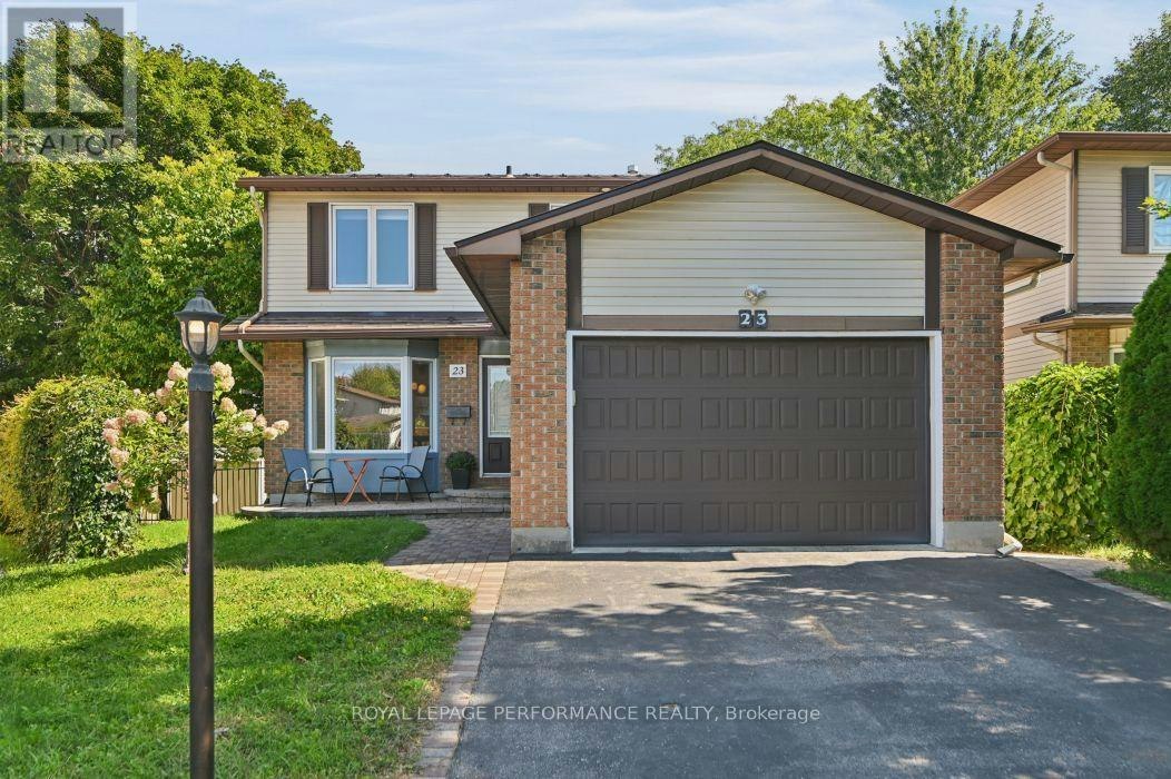 23 Liston Crescent, Ottawa, ON, K2L 2W3