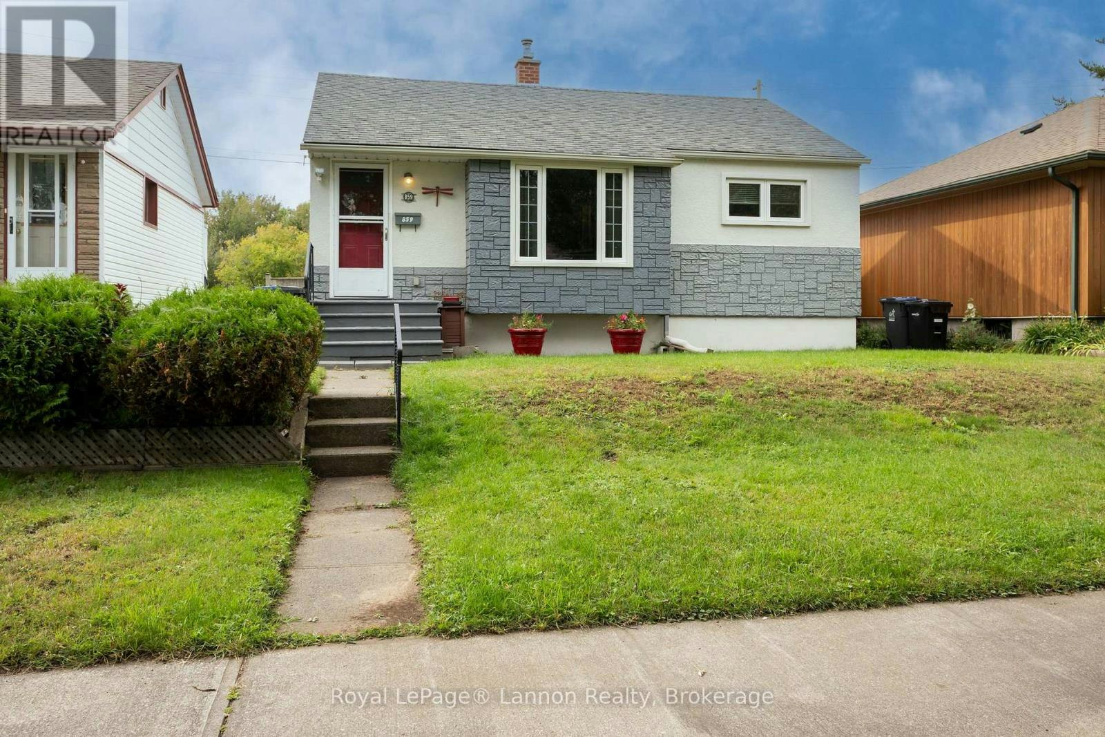 859 Syndicate Avenue N, Thunder Bay, ON, P7C 3X6