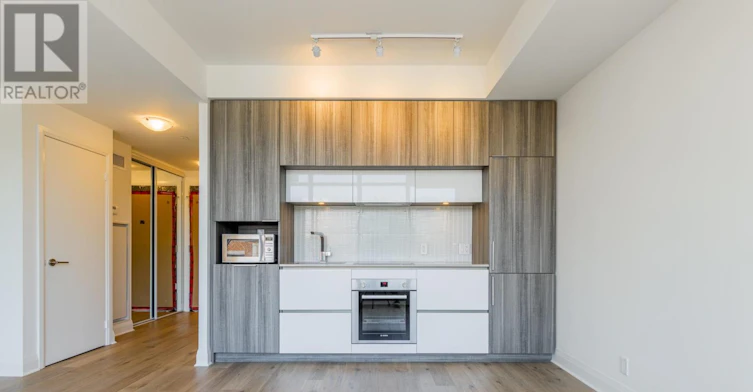 310-151 Avenue Road, Toronto, ON, M5R 2H7 - 18