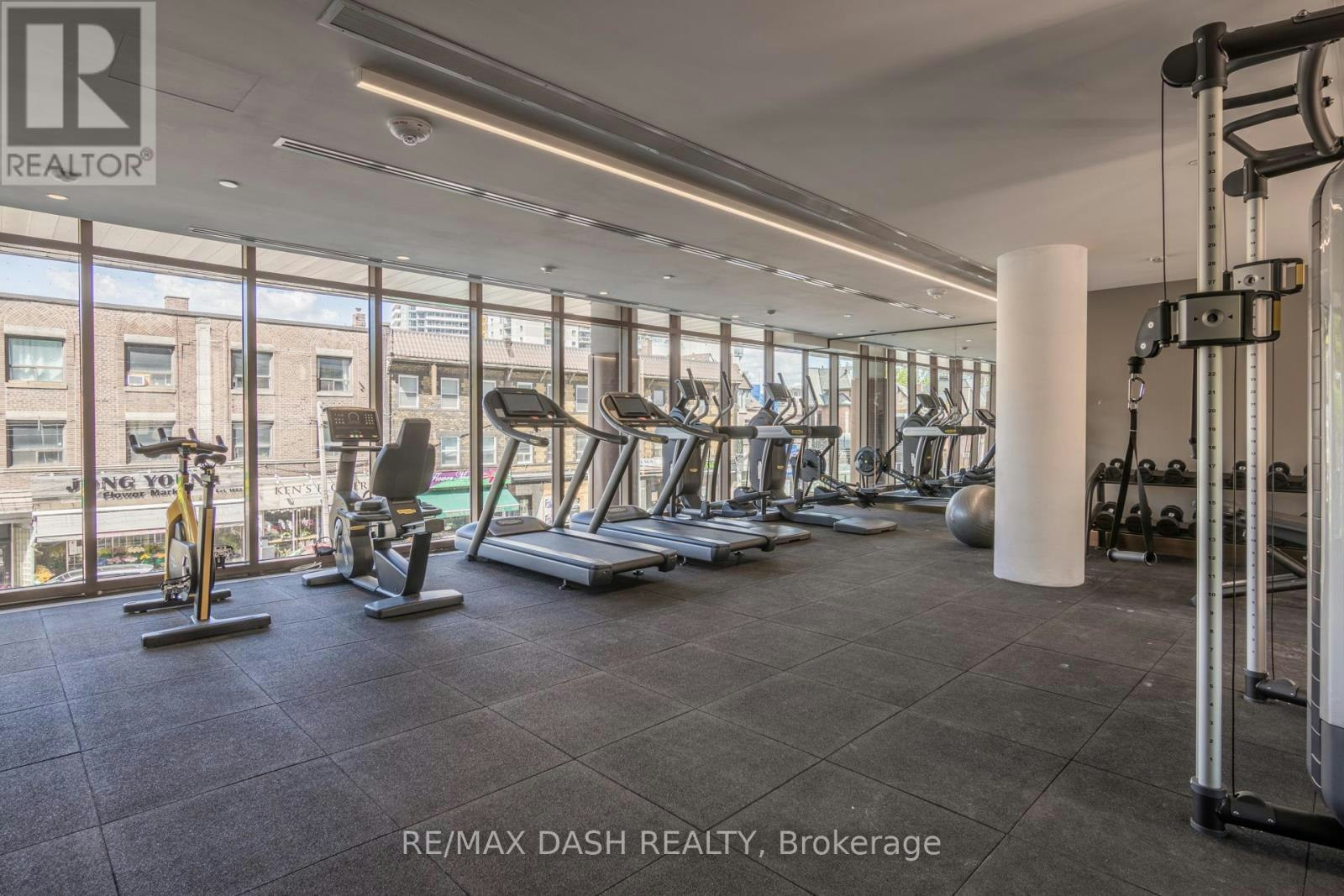 310-151 Avenue Road, Toronto, ON, M5R 2H7 - 13