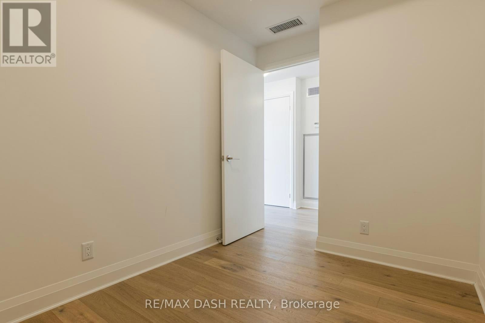 310-151 Avenue Road, Toronto, ON, M5R 2H7 - 28