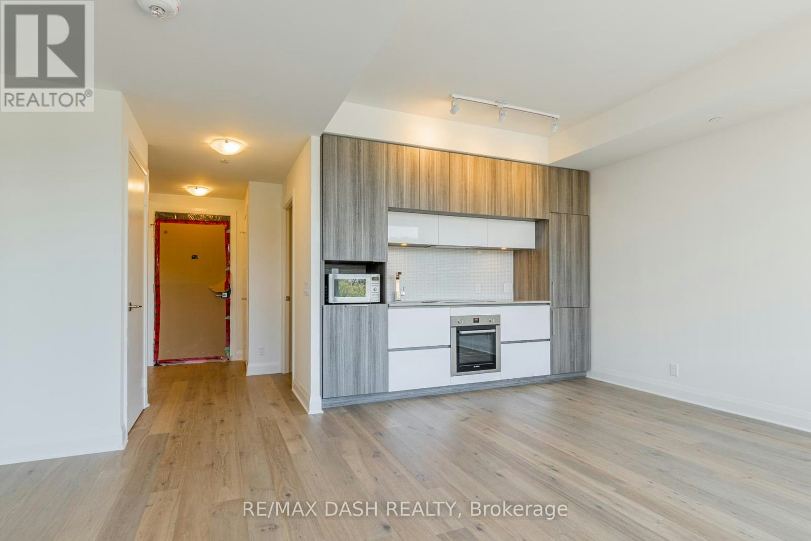 310-151 Avenue Road, Toronto, ON, M5R 2H7 - 14