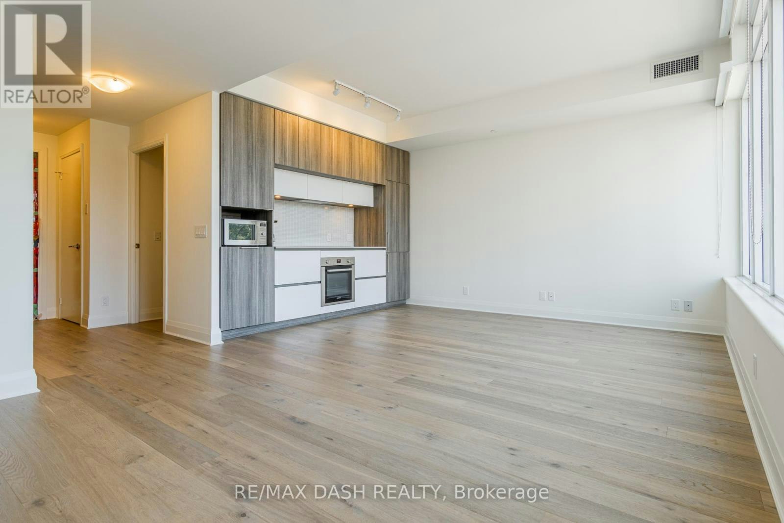 310-151 Avenue Road, Toronto, ON, M5R 2H7 - 19