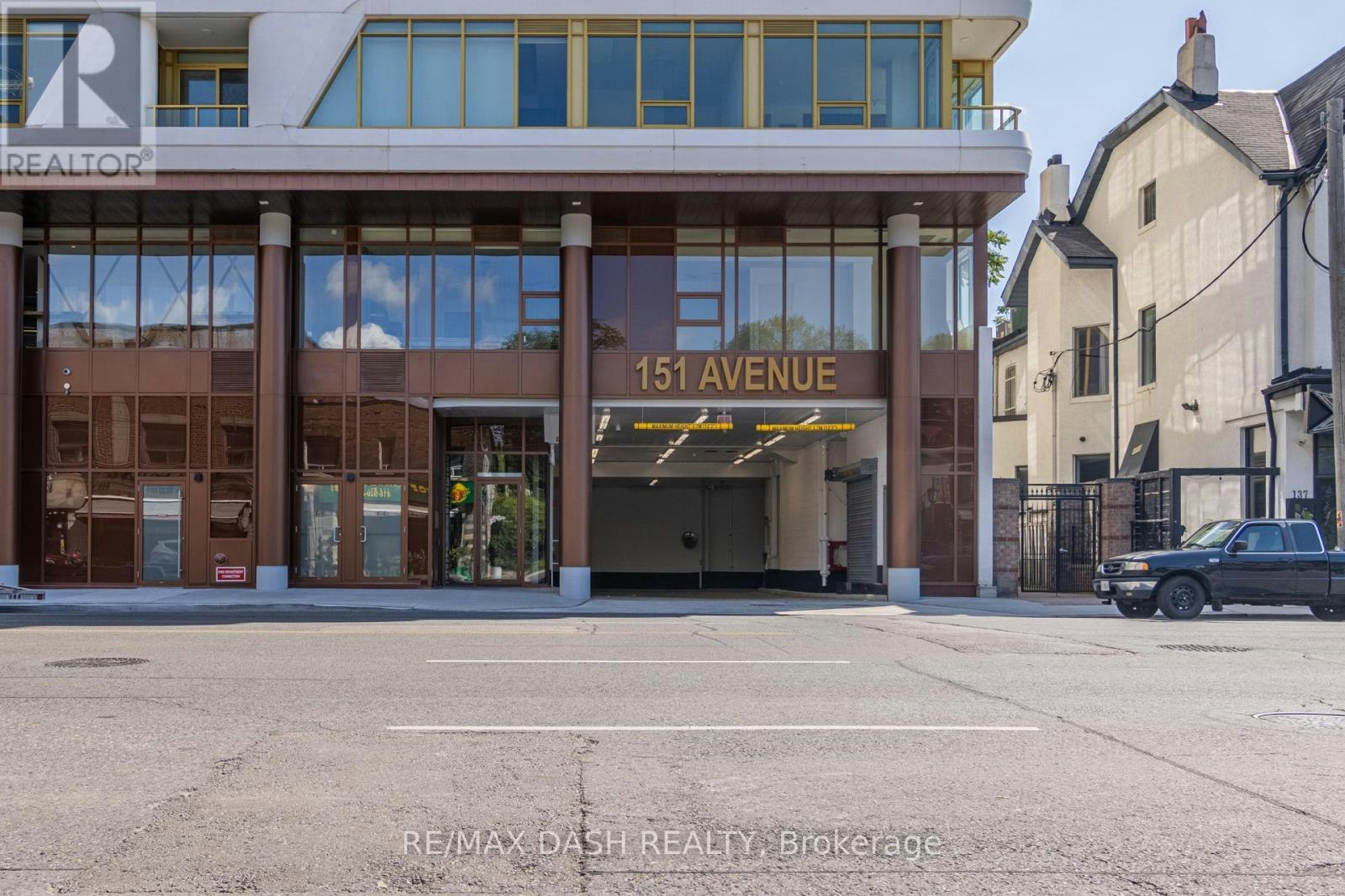 310-151 Avenue Road, Toronto, ON, M5R 2H7 - 4