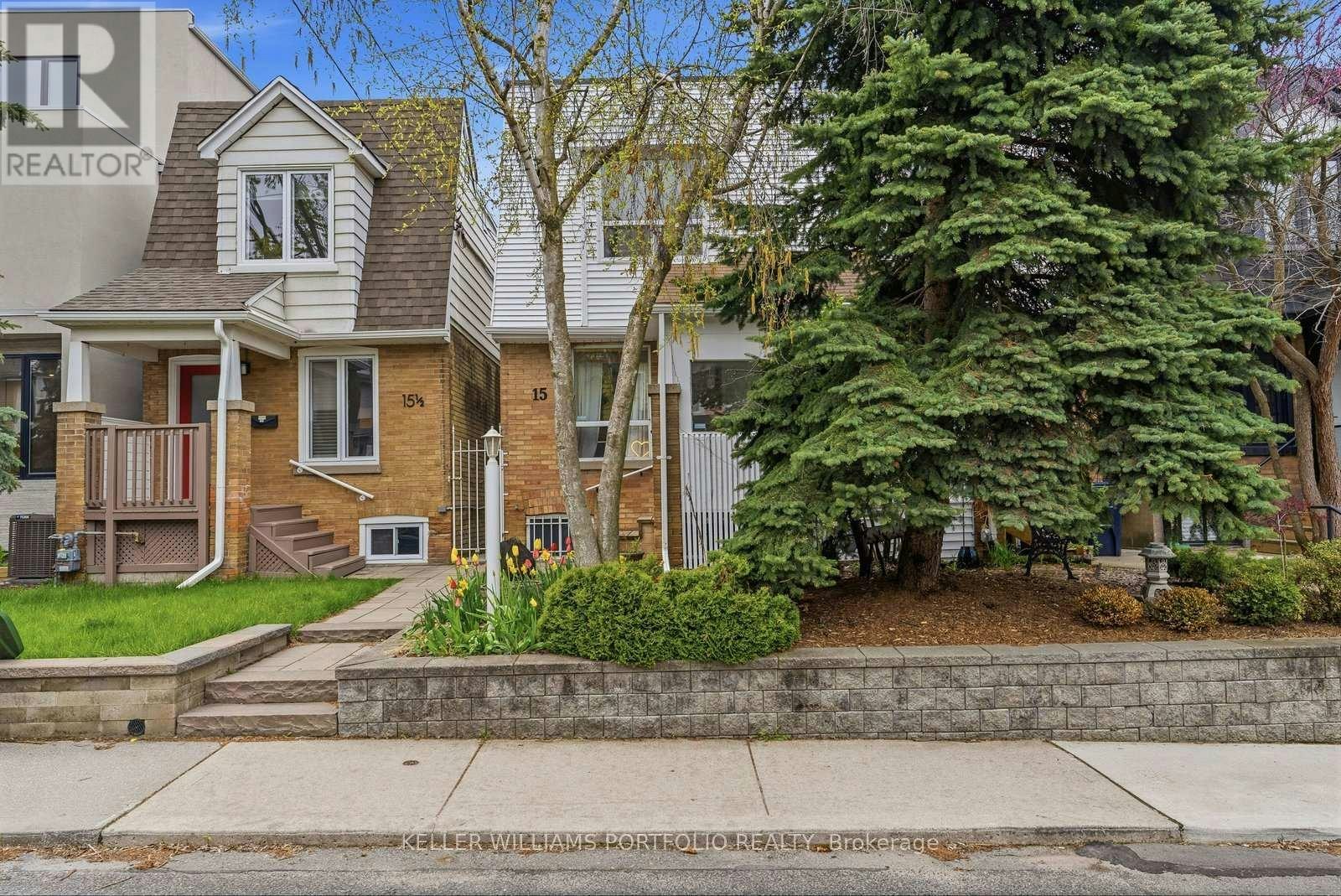 15 Myrtle Avenue, Toronto, ON, M4M 2A3