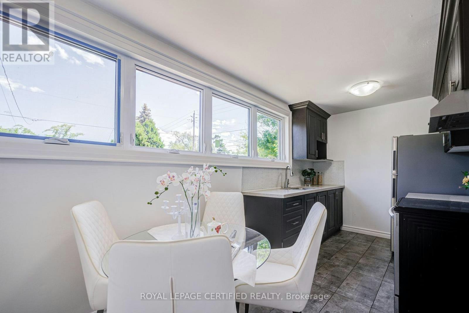 79 Samson Crescent, Toronto, ON, M1G 1N2 - 3