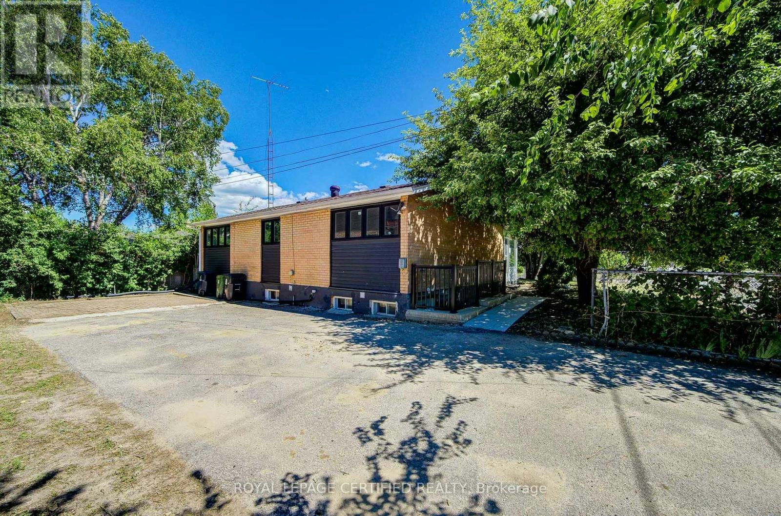 79 Samson Crescent, Toronto, ON, M1G 1N2 - 16