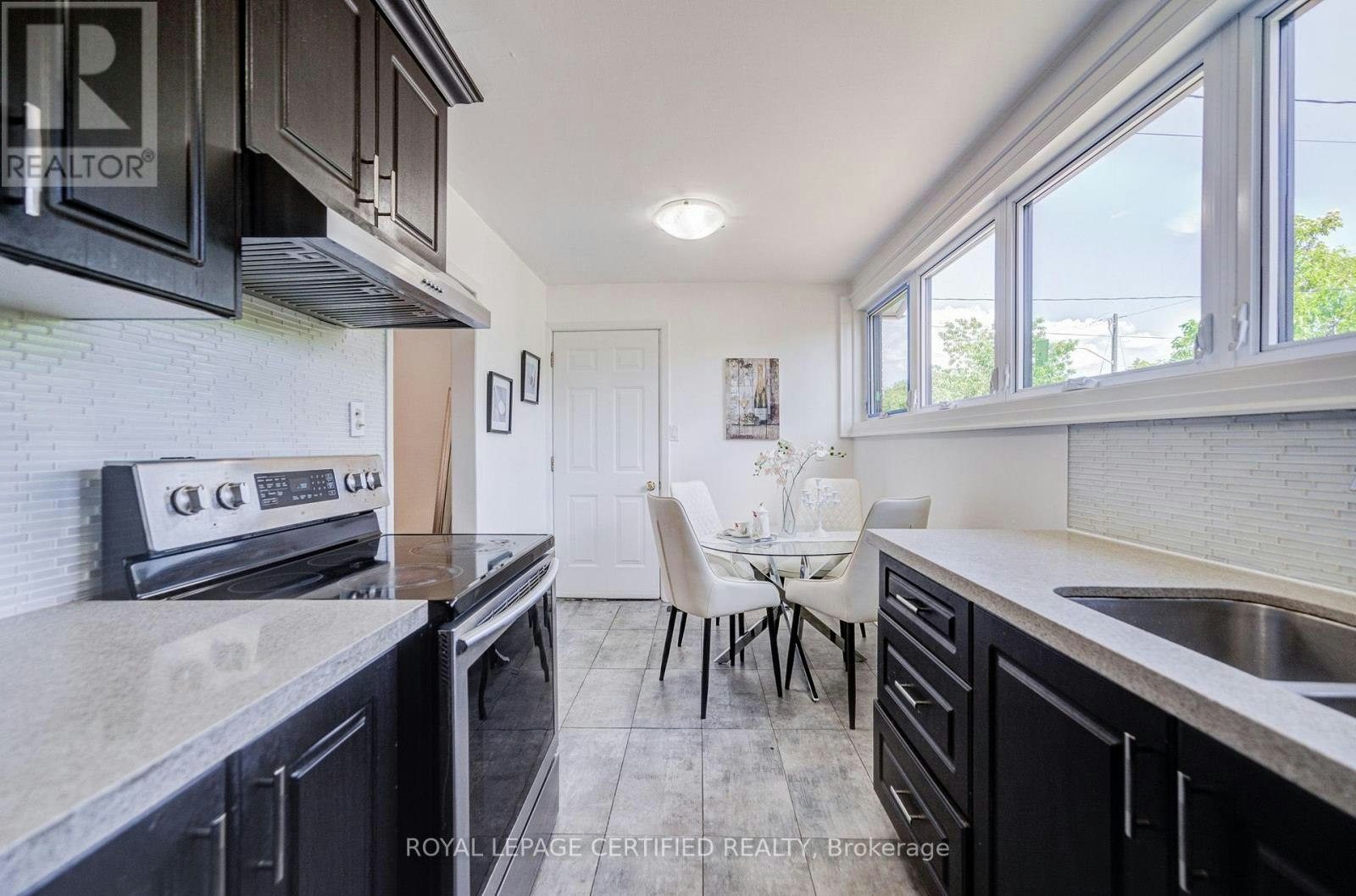 79 Samson Crescent, Toronto, ON, M1G 1N2 - 4