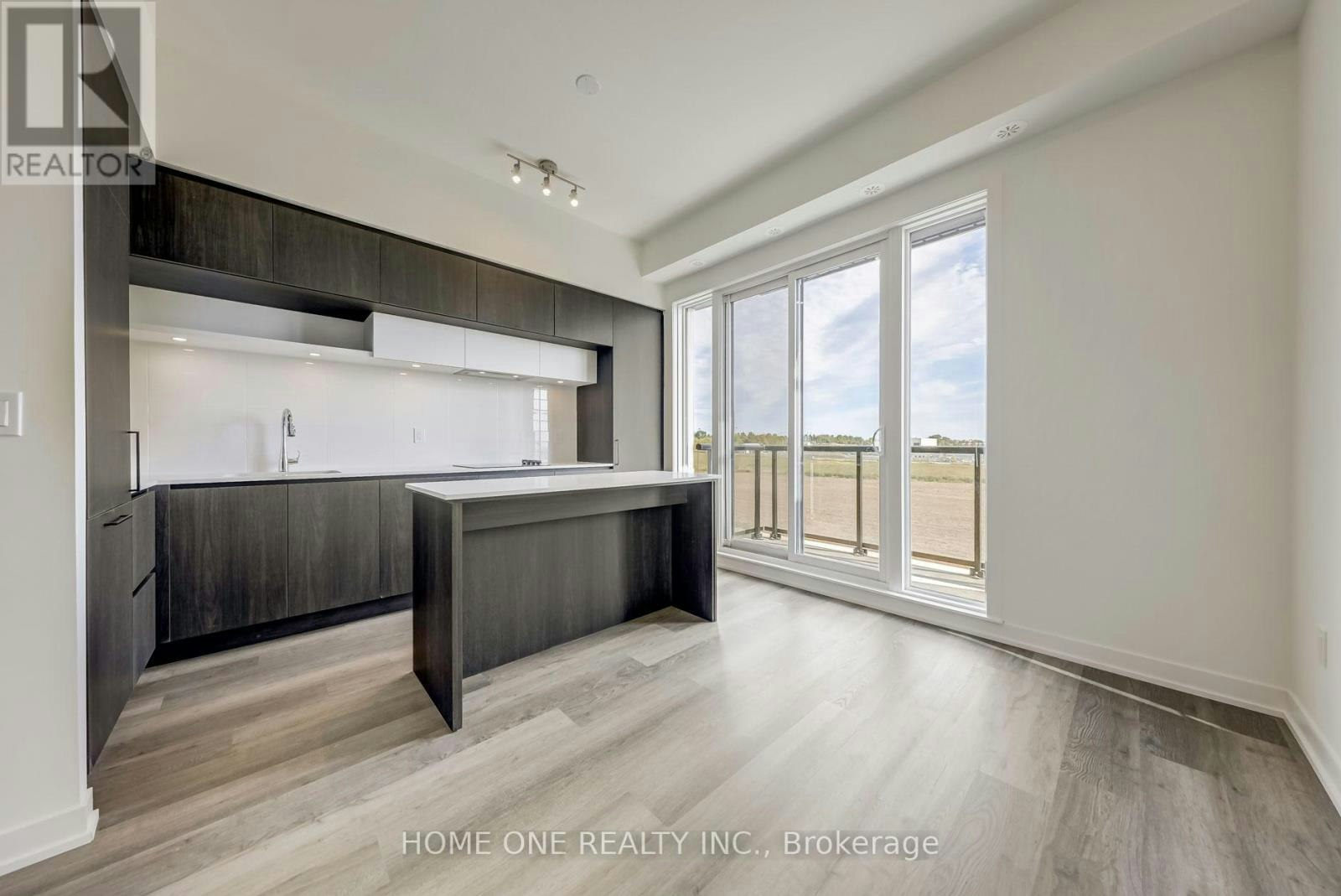 503-9 Steckeley House Lane, Richmond Hill, ON, L4S 0N1 - 4