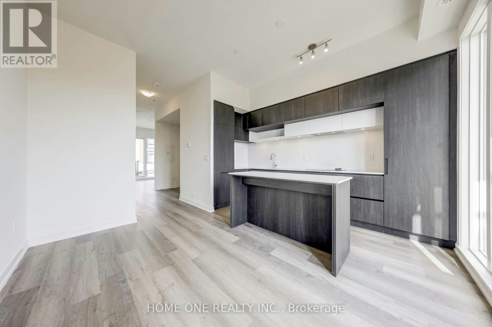 503-9 Steckeley House Lane, Richmond Hill, ON, L4S 0N1 - 6