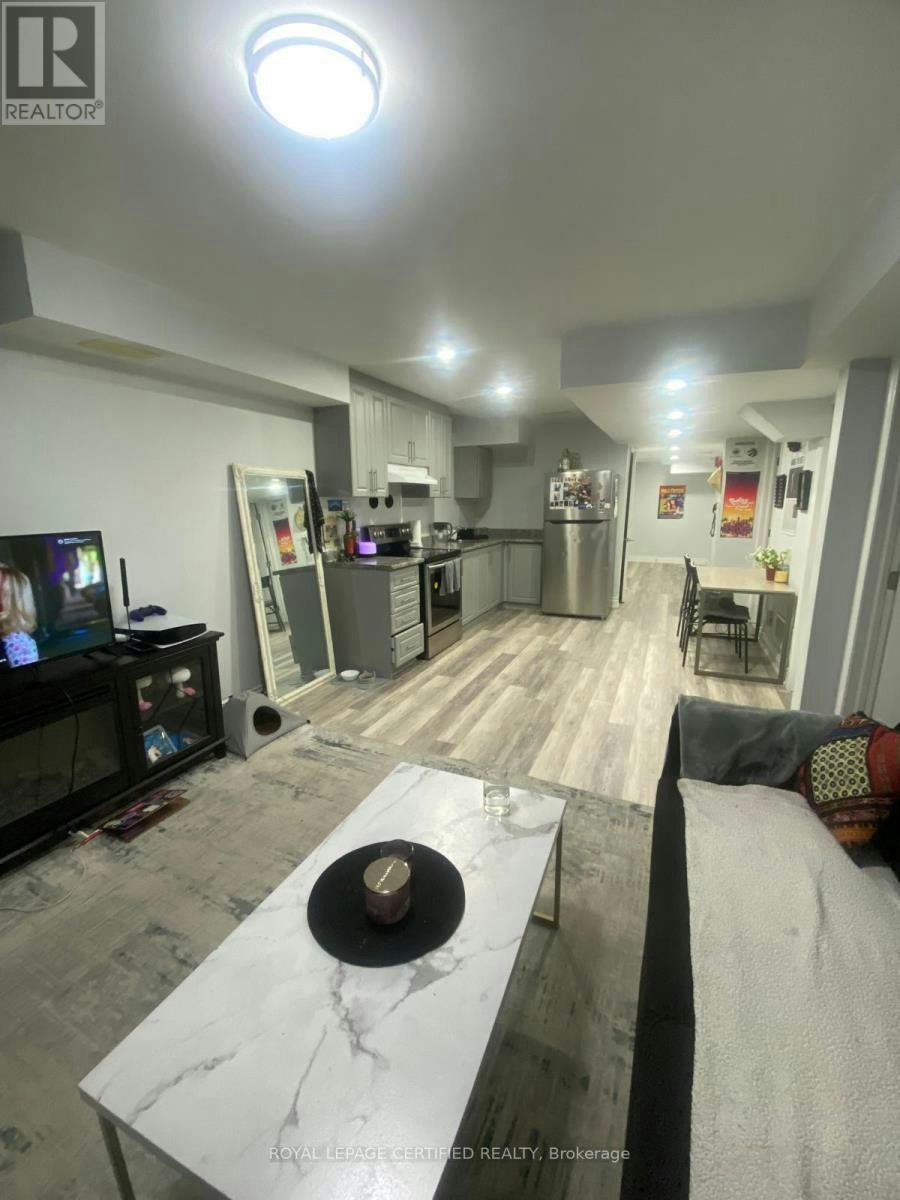 33 Truro Circle, Brampton, ON, L7A 0C4 - 3