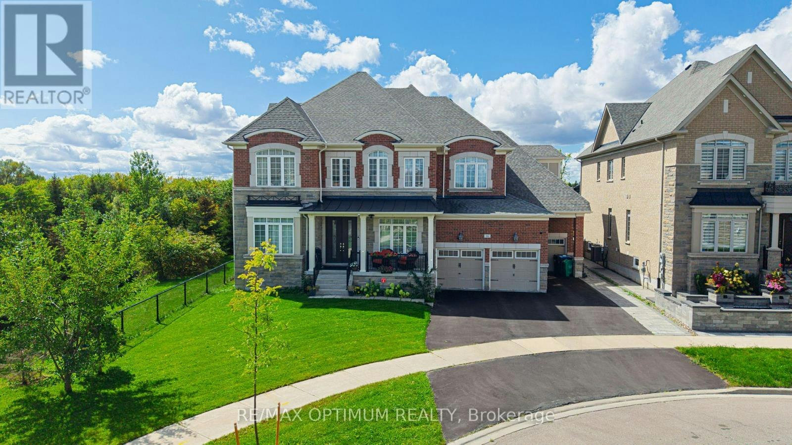 16 Layton Street, Brampton, ON, L6P 4H4