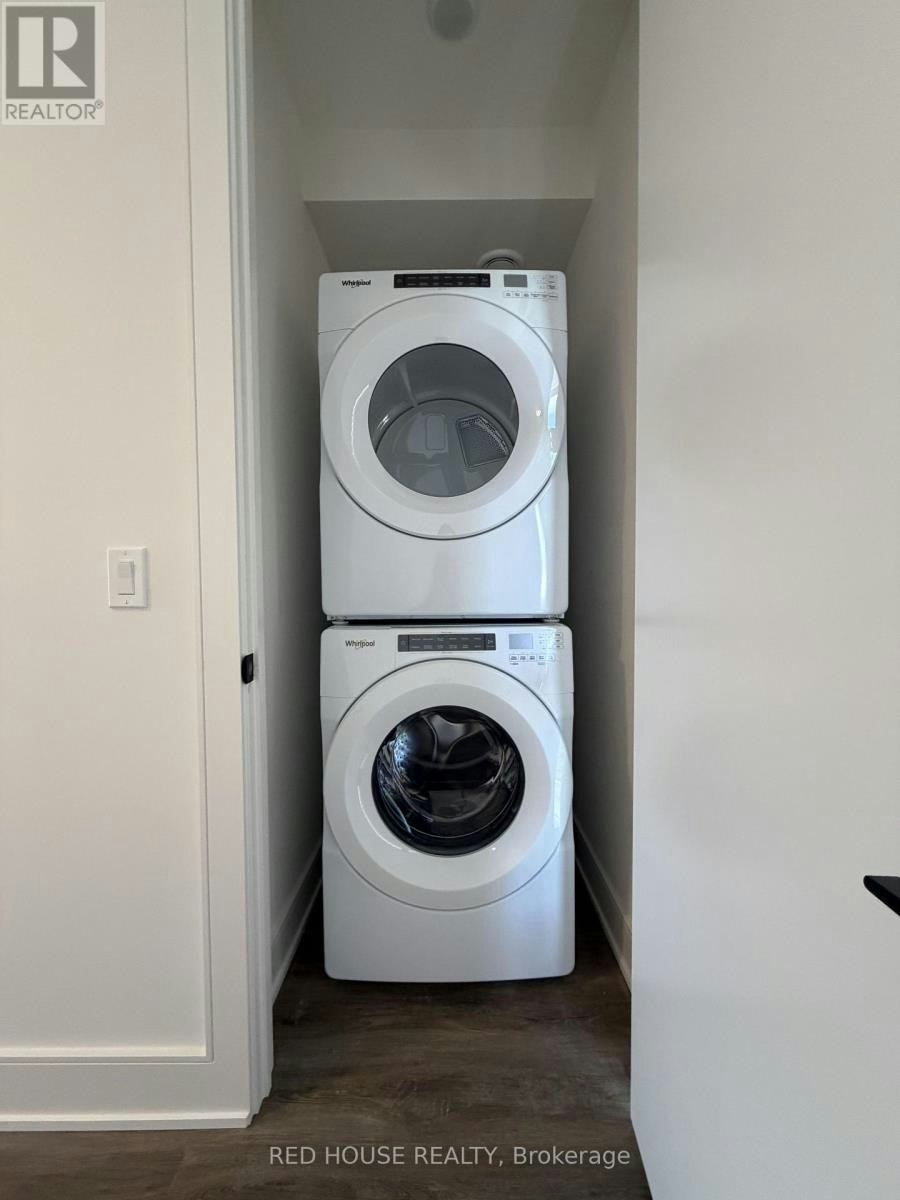 216 Ellis Avenue, St. Catharines, ON, L2P 0H2 - 34