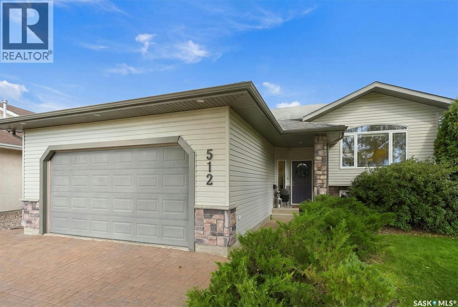 512 Ens Crescent, Warman, SK, S0K 4S0