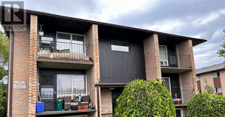 102-106 Lansdowne Street, Peterborough, ON, K9J 1Y1