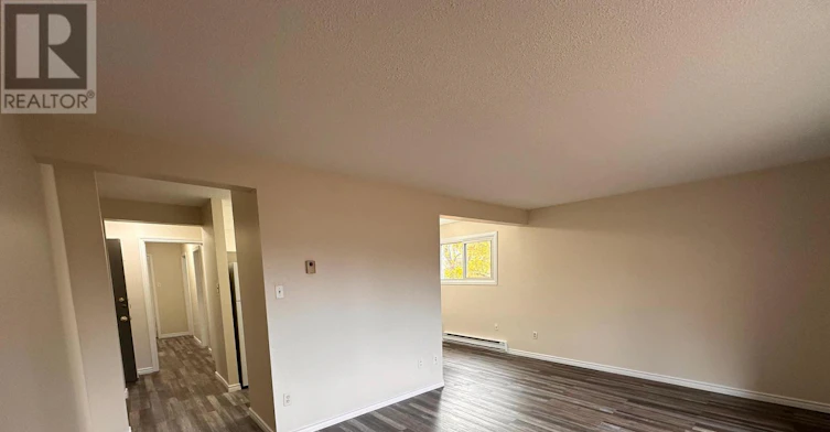 203-106 Lansdowne Street, Peterborough, ON, K9J 1Y1 - 9