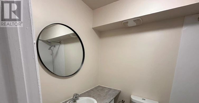 203-106 Lansdowne Street, Peterborough, ON, K9J 1Y1 - 3