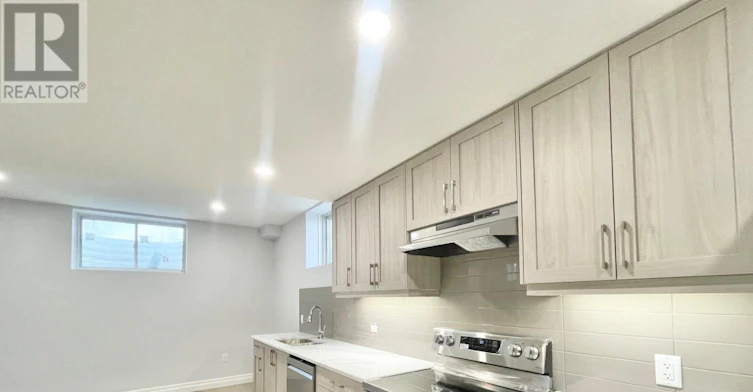 BASEMENT-220 Bowman Drive, Komoka, ON, N0M 2A0 - 2