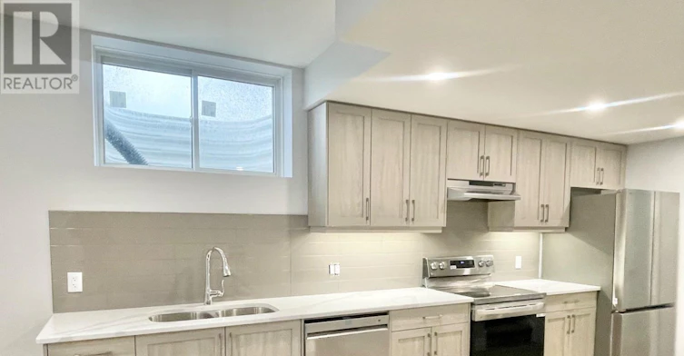 BASEMENT-220 Bowman Drive, Komoka, ON, N0M 2A0 - 3
