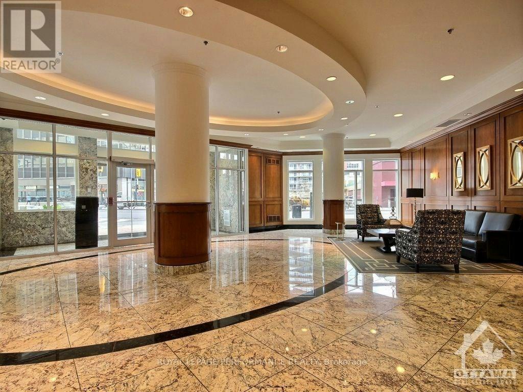 202-242 Rideau Street, Ottawa, ON, K1N 0B7 - 2