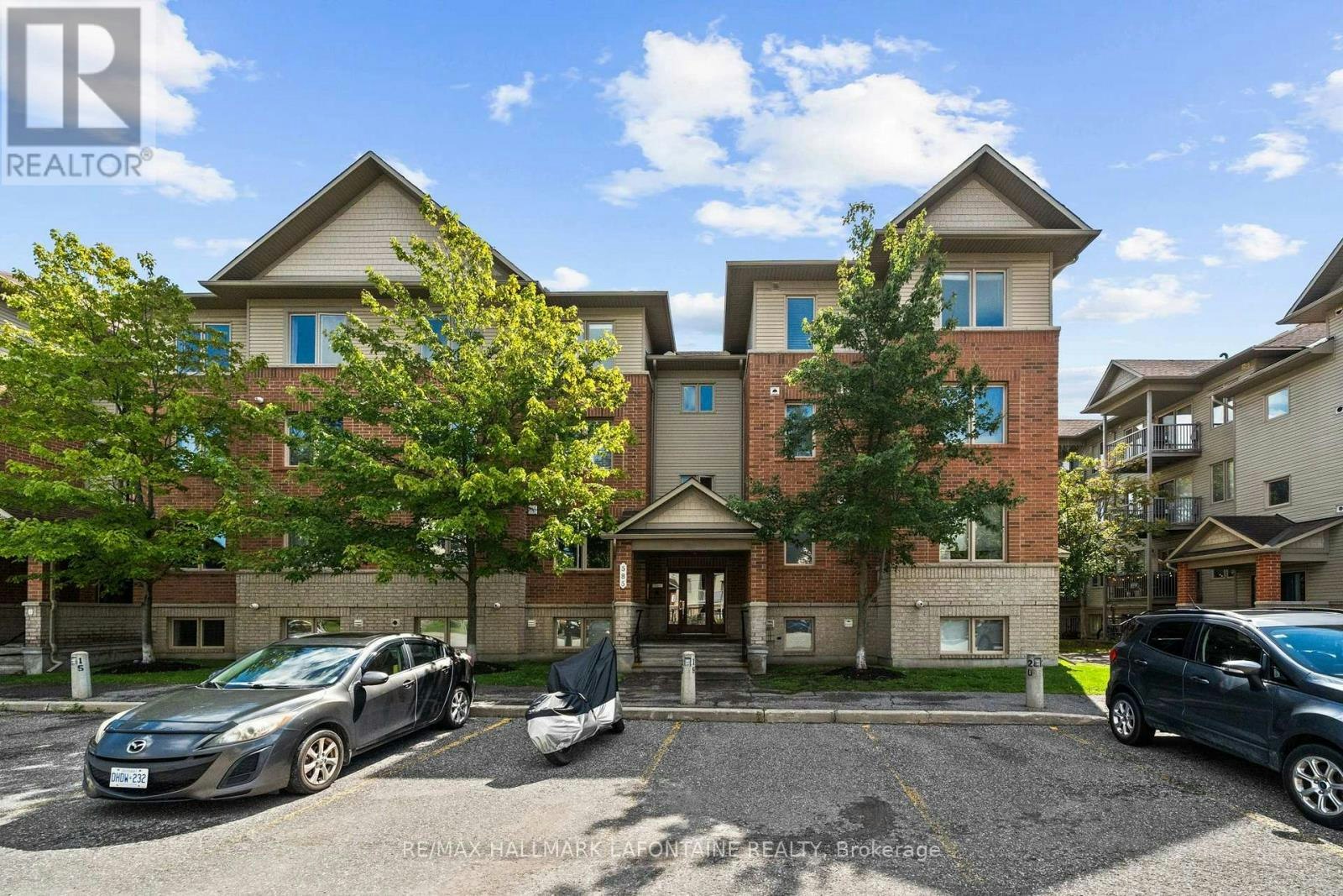 7-585 Stonefield Private, Ottawa, ON, K2G 4R4