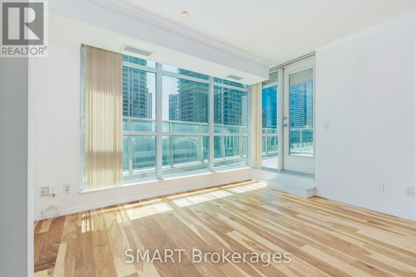 713-18 Yonge Street, Toronto, ON, M5E 1Z8 - 20