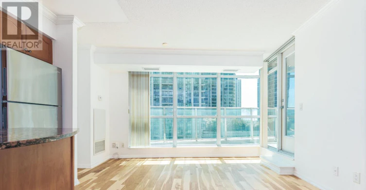 713-18 Yonge Street, Toronto, ON, M5E 1Z8 - 18