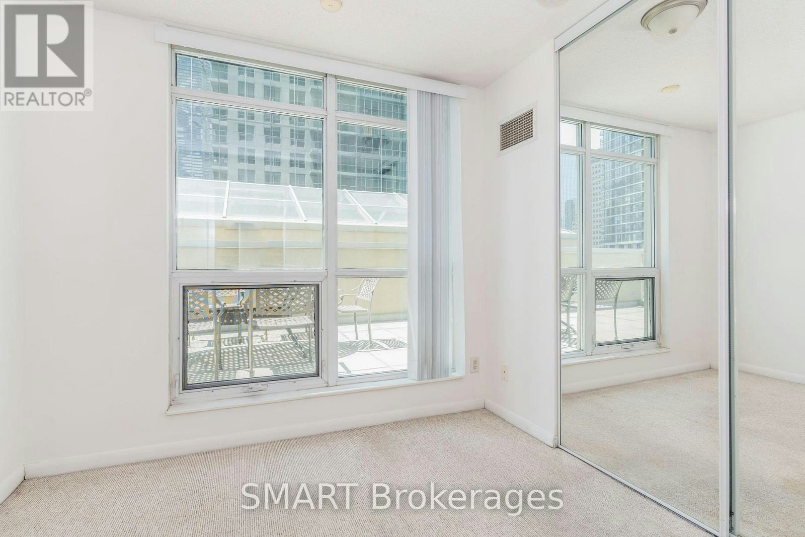 713-18 Yonge Street, Toronto, ON, M5E 1Z8 - 24